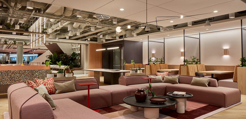 A comfortable large lounge space, ideal for breakout sessions