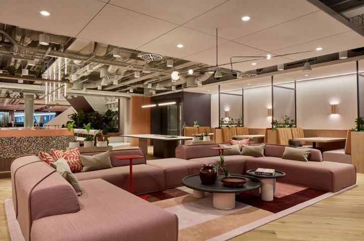 The Benefits of a Serviced Office Space