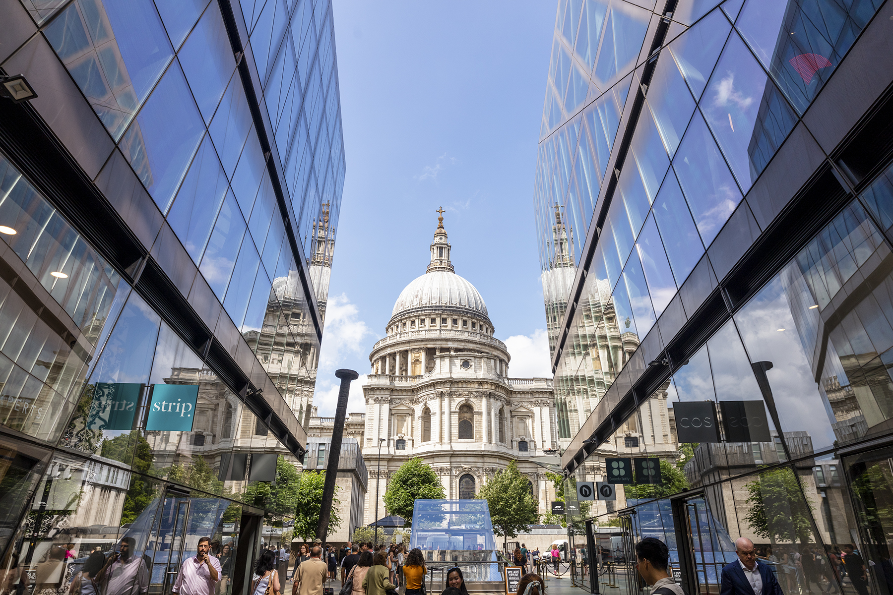 Outside of the MYO St Paul's office is a view of the iconic St Paul's Cathedral