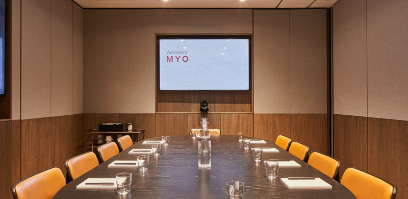 MYO_LucentLounge_EdReeve-44.jpg