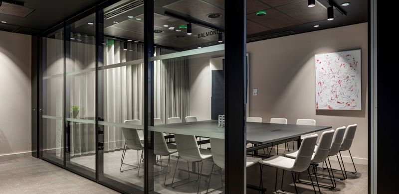 Boardroom for up to sixteen people in MYO Bankside