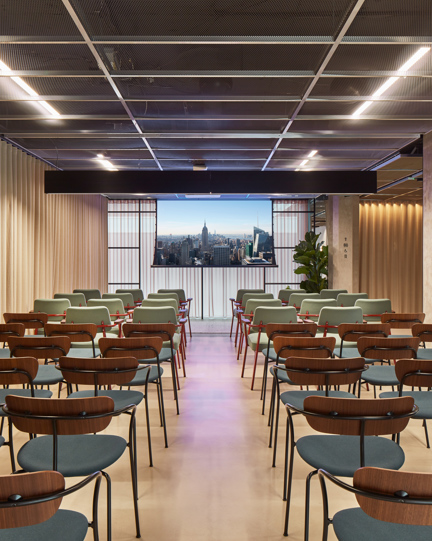 Large, bright meeting and event space