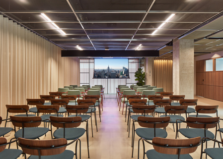 Large, bright meeting and event space
